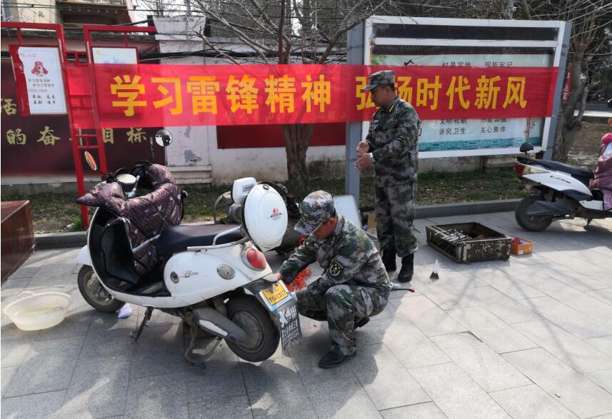 邳州市官湖鎮黨委書記苗加雨:虛功實做抓武裝